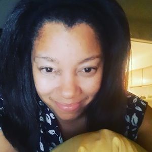 Meet your Posher, Eva